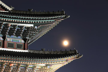 Gyeongbokgung Palace at night in Seoul,south Korea.