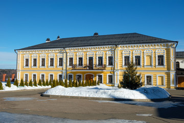 Naklejka premium Igumen Corps of the Holy Ascension of David's Deserts on a cold winter day