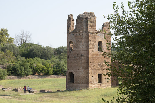 Image of the circus of Maxentius, Rome