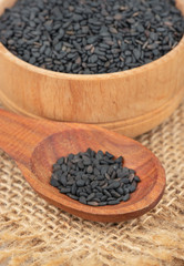 Black sesame seeds