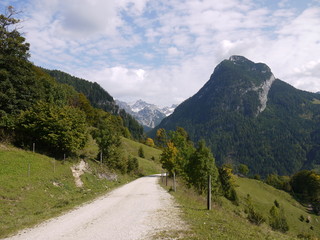 Spaziergang durch die Berge