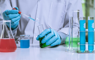 Researchers are investigating the chemical laboratory.