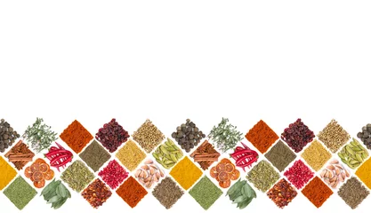 Poster Im Rahmen Seamless horizontal pattern with different spices © Nataliia Pyzhova