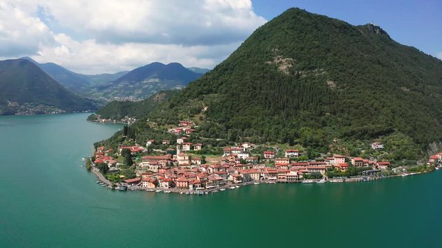 Aerial 4K - Lago D'Iseo (IT) - Monte Isola - Peschiera Maraglio