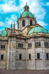 Fototapeta na wymiar Exterior view of Como Cathedral (Duomo di Como)