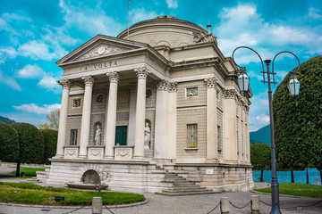 Obraz premium Tempio Voltiano, a museum in Como, Italy