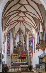 Fototapeta na wymiar St. Jakob Parish Church, Burghausen, Germany