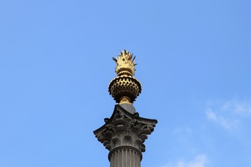 Fototapeta na wymiar La Paternoster Square Column sur Paternoster Square, Londres, Angleterre