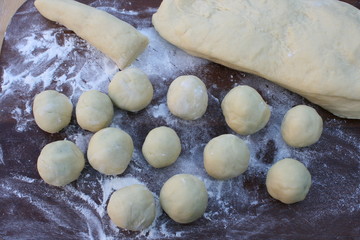 Zwetschgenknödel  zubereiten