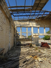 Fototapeta na wymiar old house under construction abandon prison Goli otok