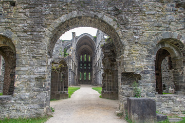 Fototapeta na wymiar Viller's Abbey