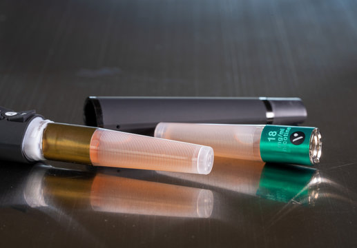 Vype vaping e-cigarette with charger and nicotine pod