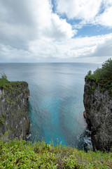 ニューカレドニア ロイヤルティ諸島　マレ島の勇士の跳躍