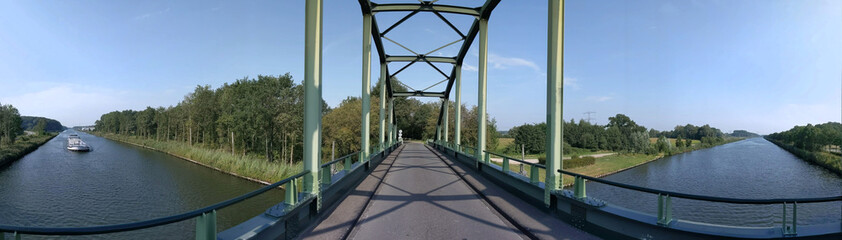 Fototapeta premium Bridge over the twente canal in The Netherlands