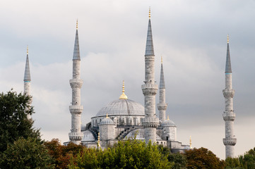 Fototapeta na wymiar Blue Mosquee in Istanbul , Turkey