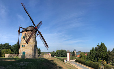 Naklejka na ściany i meble Windmill in Uelsen