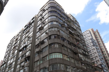 Fototapeta na wymiar Immeuble du quartier de Kowloon à Hong Kong