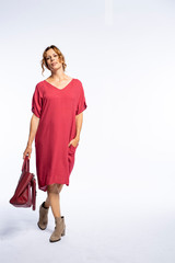 Beautyfull woman in Studio in Modern autum fashion