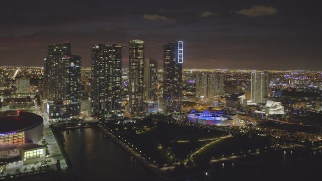 Aerial Miami Downtown 4k pull out shot