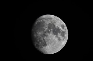 9月11日　月齢12.07　21時22分