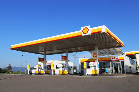 Shell-Tankestelle (Ha&szlig;loch, Deutschland, 10/09/2019)