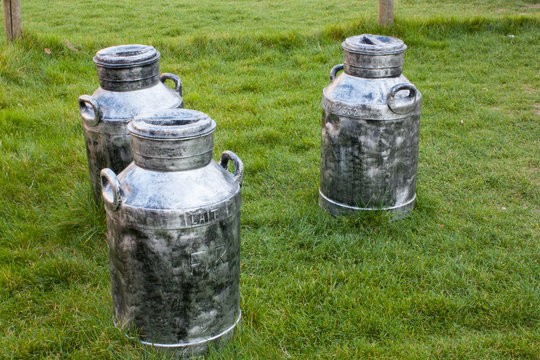 Pots &agrave; lait