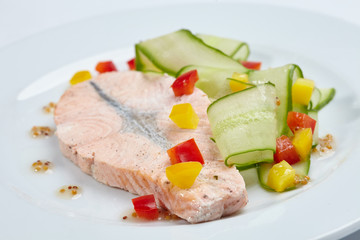 salmon with vegetables