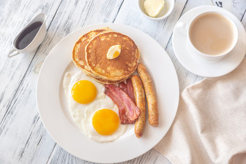 Portion of American breakfast
