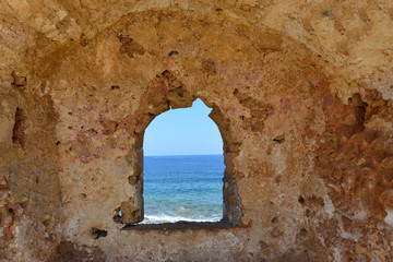 Alte Festungsmauer am venezianischen Hafen Chania-Kreta	
