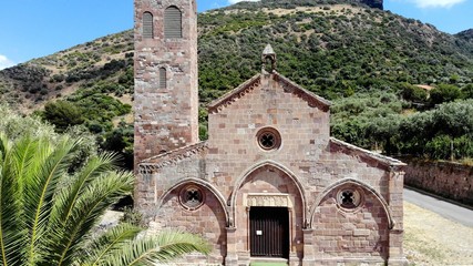 église romane San Pietro extramuros, Sardaigne, Italie