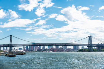 Fototapeta premium Williamsburg Bridge in New York City, USA