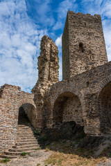 Fototapeta na wymiar Castle ruins of Niederburg Kobern, Germany
