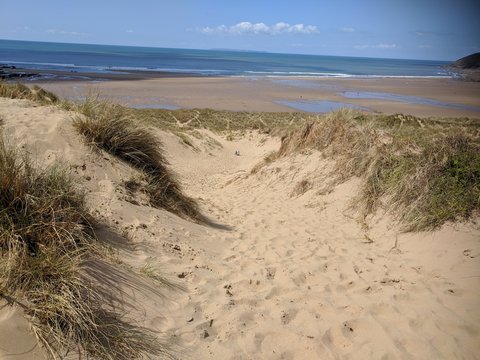 Sunny Devonshire sandy beach- Croyde
