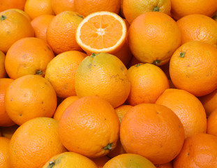 oranges with plenty of vitamin C for sale in the health food sto