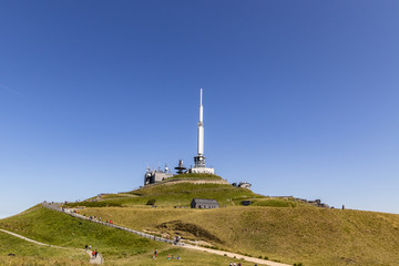 Vue du sommet de Puy-de-D&ocirc;me en Auvergne