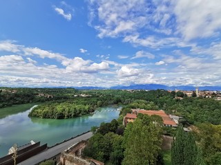 trezzo d'adda ansa del fiume e diga idroelettrica