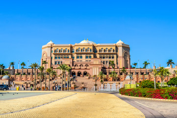 Fototapeta na wymiar Majestic and Palatial beach front hotel known as Emirates Palace in Abu Dhabi UAE