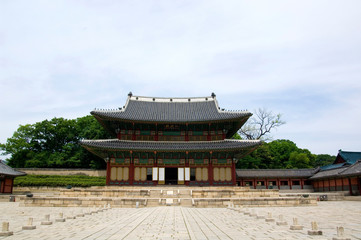 Obraz premium Changdeokgung Palace is the palace of the Joseon Dynasty in Korea.