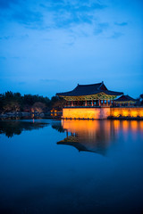 Fototapeta premium Gyeongju Donggung Palace and Wolji Pond is a famous sightseeing spot with beautiful night view.