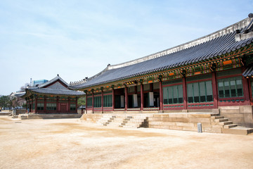Obraz premium Deoksugung Palace is the palace of the Joseon Dynasty in Korea.
