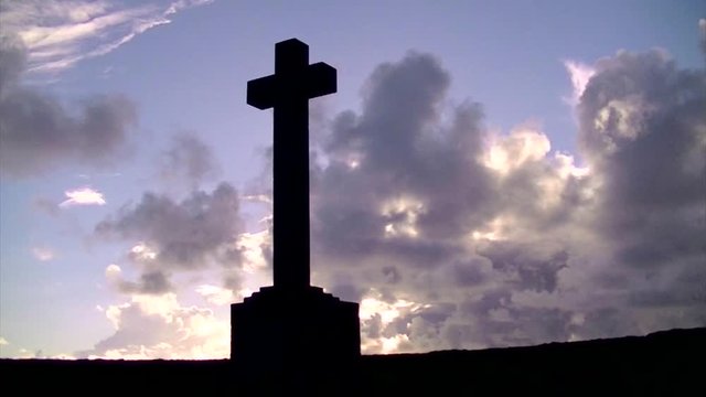 Peaceful image of a cross. Ideal for religious projects.