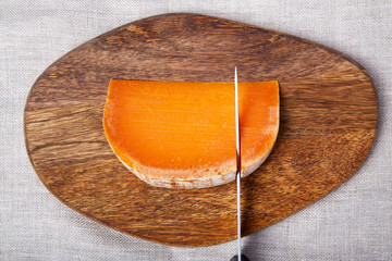 french cow's milk cheese mimolette