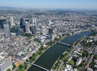 Fototapeta na wymiar Luftbild von Frankfurt