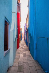 Fototapeta na wymiar famous colorful buildings. Burano,Italy 