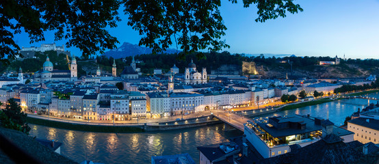 Naklejka premium Blue Hour Salzburg