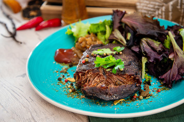 fondant beef paleron and its juice at the winemaker