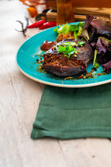 fondant beef paleron and its juice at the winemaker