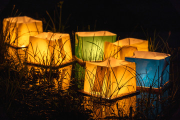 京都　広沢池の五山の送り火と灯籠流し　