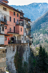 Fototapeta na wymiar View of the town of Bagolino, a town famous for its 