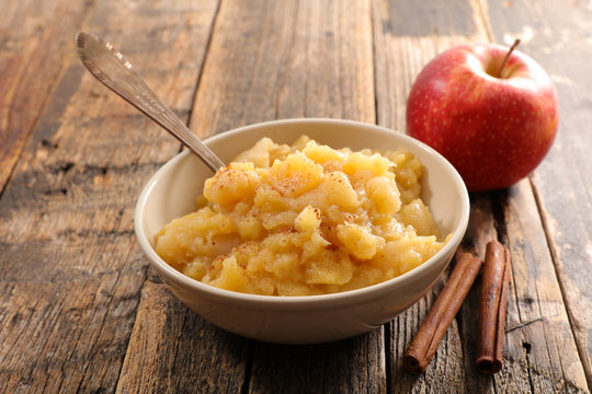 apple sauce, compote with cinnamon